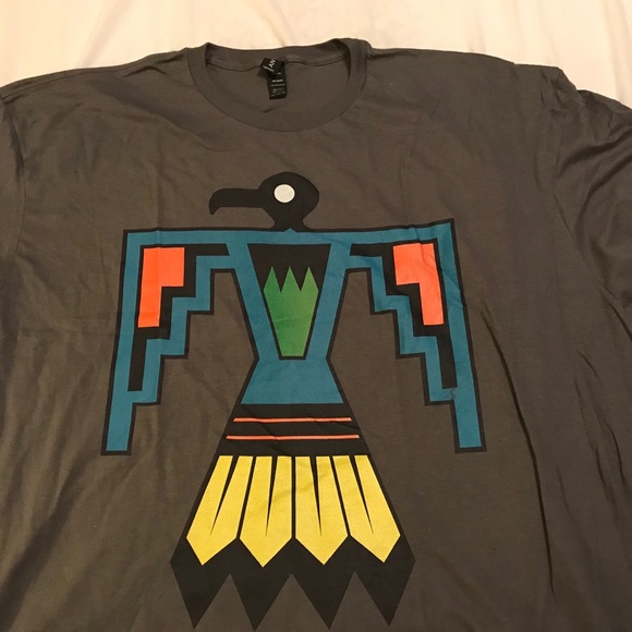 Gildan Other - Native American Thunderbird T-Shirt